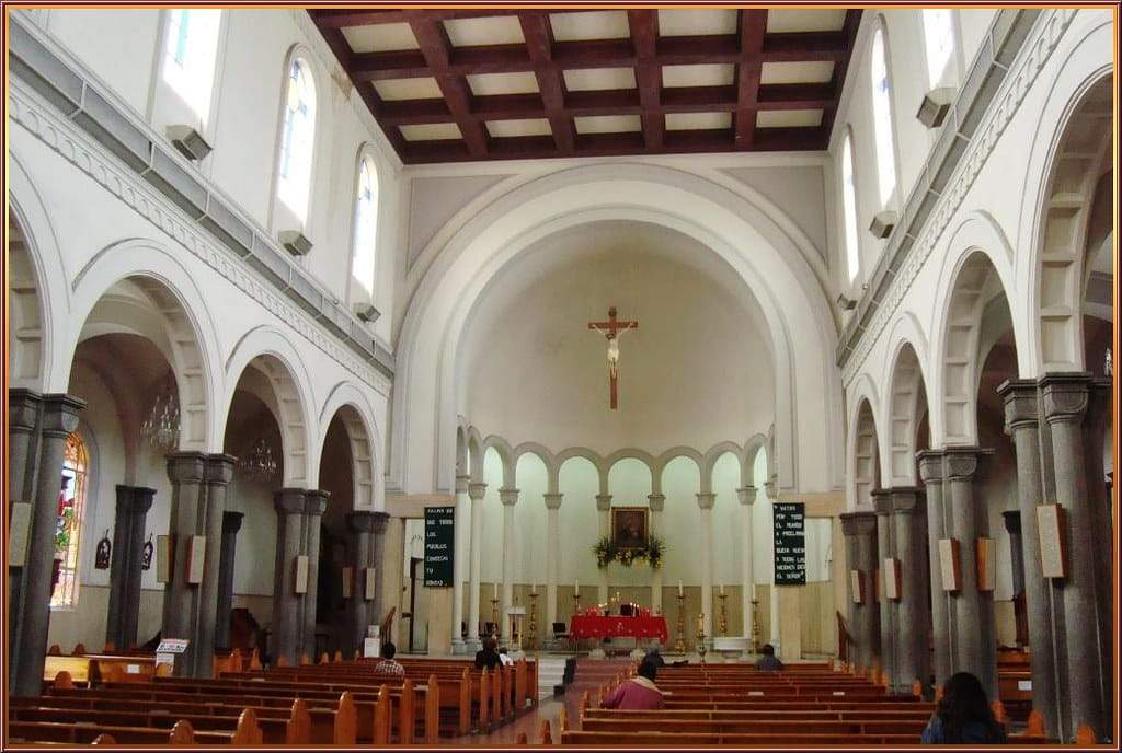 capilla nuestra senora del refugio san pedro garza garcia