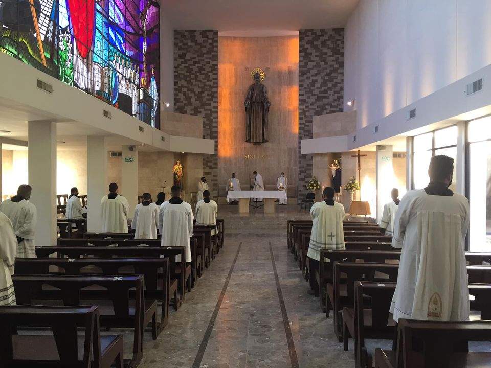 capilla seminario santa maria reina torreon