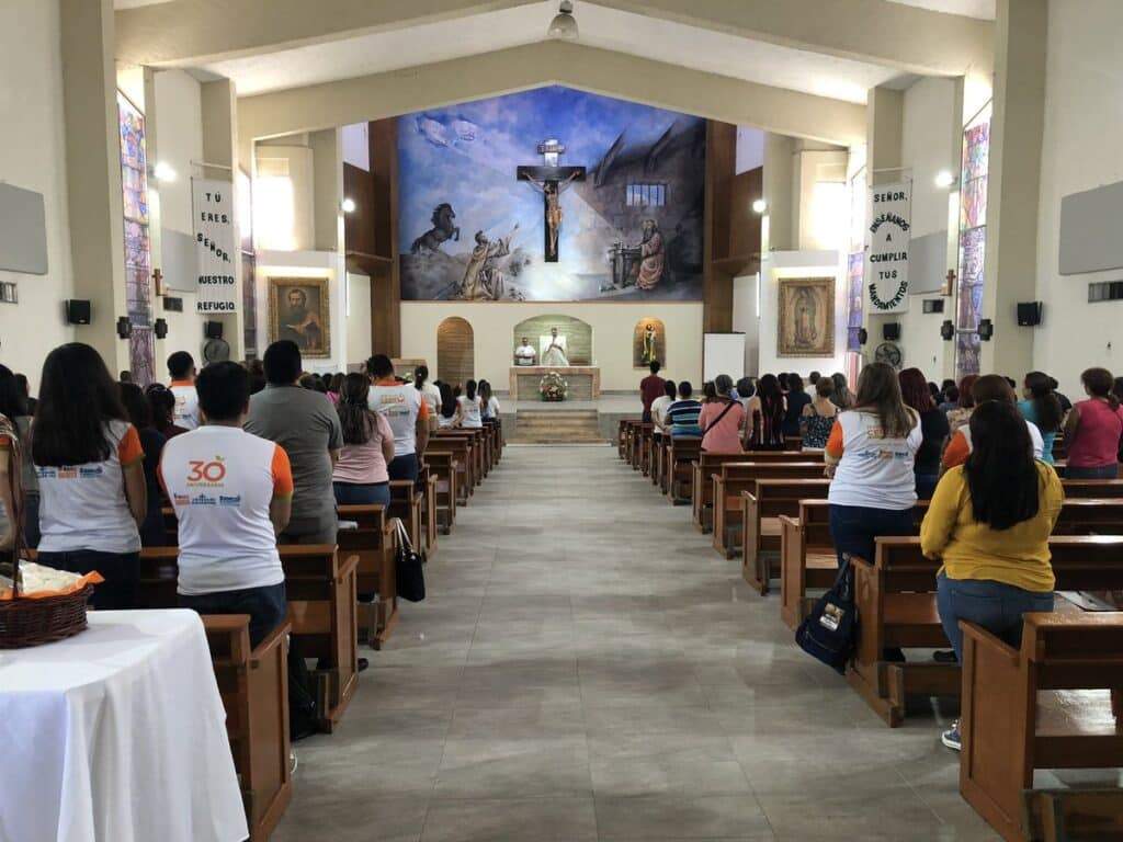 parroquia apostol san pablo monterrey