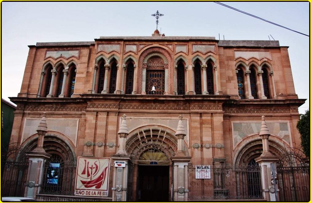 parroquia del divino redentor el mezquitito leon