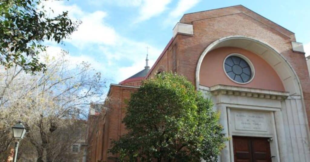 parroquia la sagrada familia centro