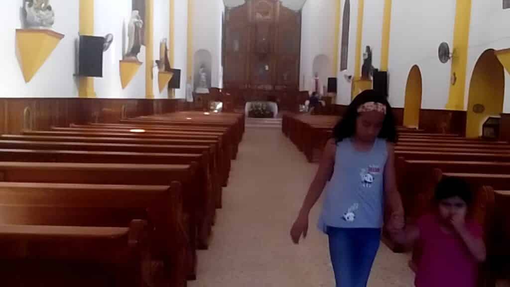 parroquia san bernardo abad tapilula