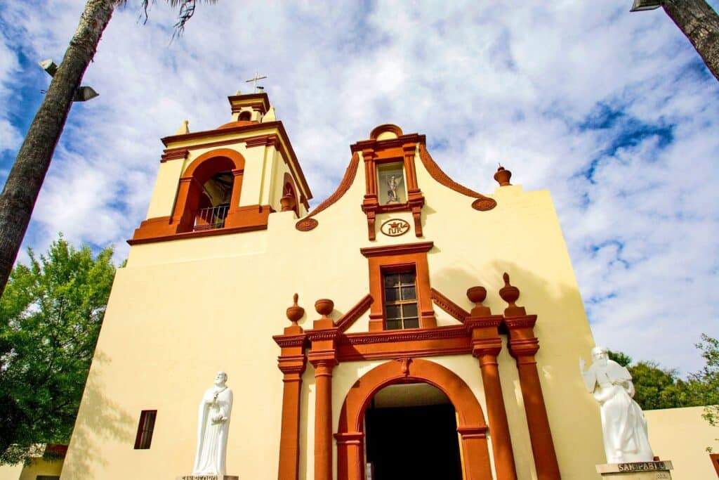 parroquia san miguel arcangel leon