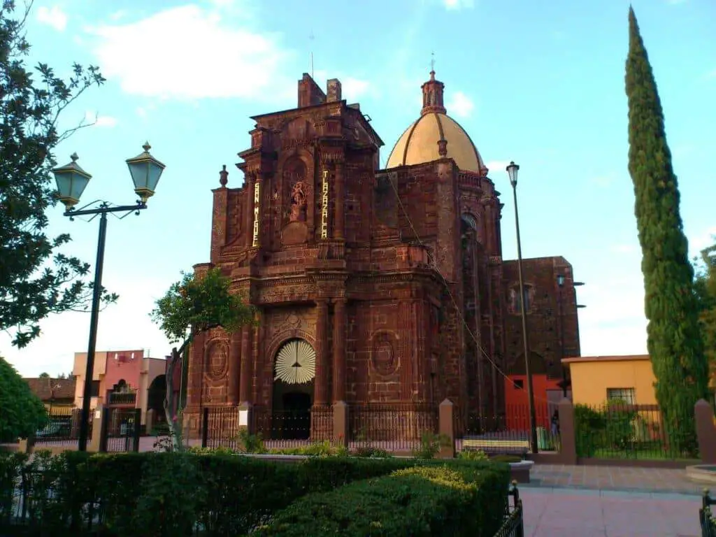 parroquia san miguel arcangel tlazazalca