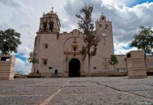 parroquia san nicolas de tolentino mexticacan