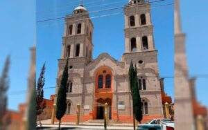 Parroquia San Pedro Apóstol (Petatlán)