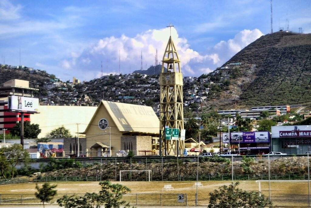parroquia san pio x monterrey