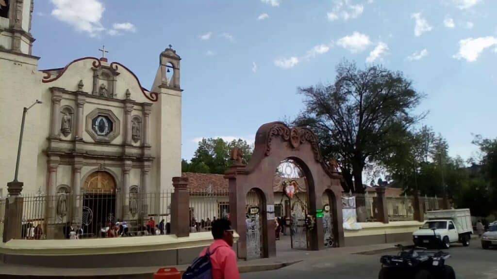 parroquia santa ana san felipe del progreso