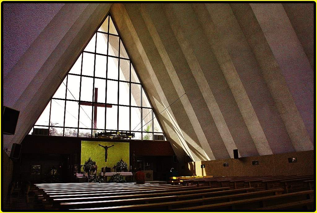 parroquia santa cruz de las colinas zapopan