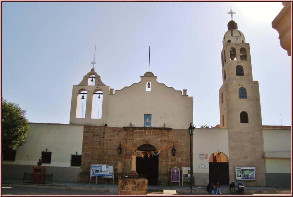 parroquia santa maria tlaquepaque