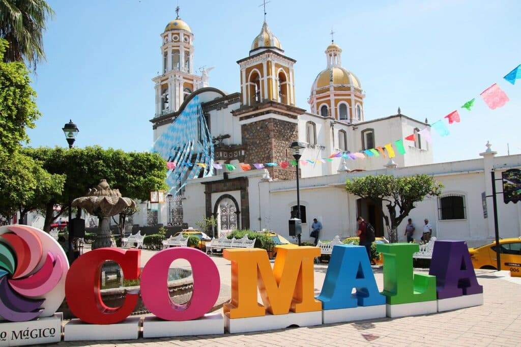 rectoria san miguel arcangel coalcoman de vazquez pallares