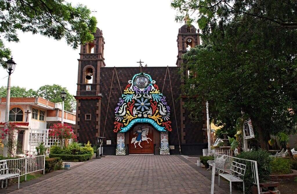 rectoria santiago apostol comala