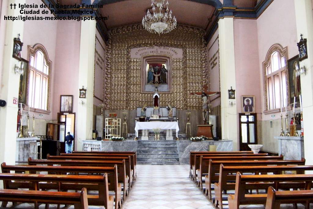 templo la sagrada familia puebla